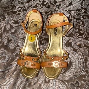 Michael Kors sandals (Little girls)!!!!